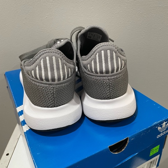 Mens Adidas Swift run x size 7 - Picture 6 of 6